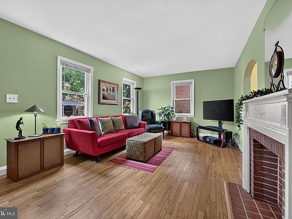 5th image of 44 Briarwood Rd