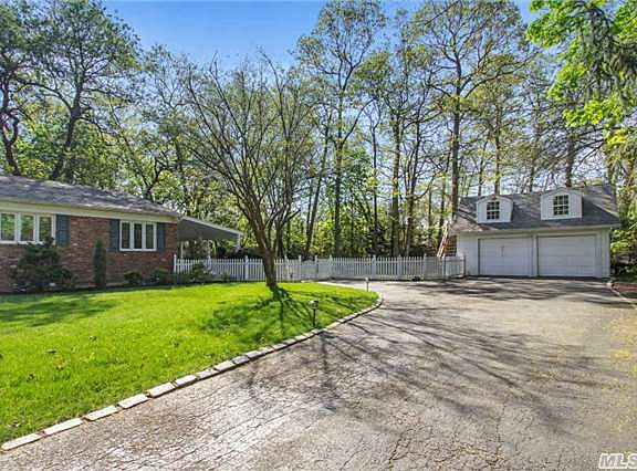 2nd image of 52 Darling Ave