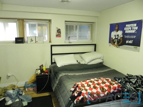 4th image of 1410 W Henderson St #Untgdn