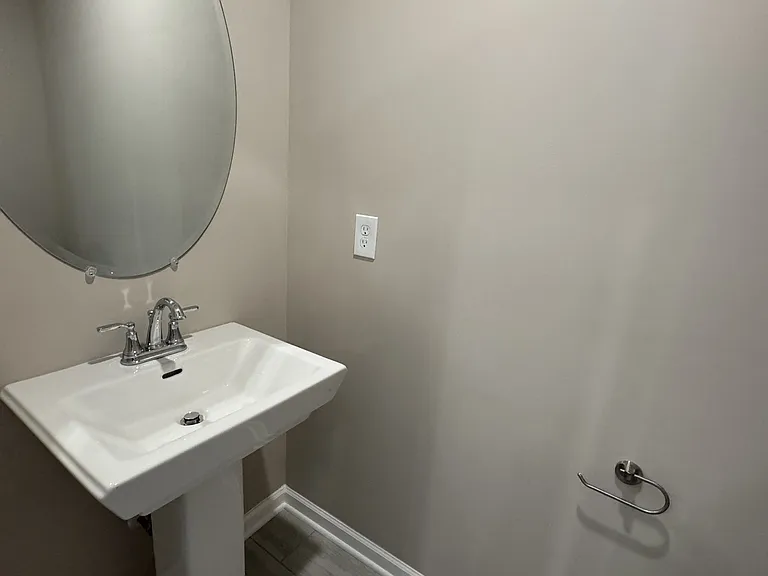 209 Mountaindale Dr — Photo 10