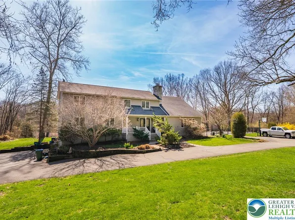 33 Ward Rd, Hardwick, NJ 07825