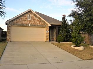 3309 Lone Brave Dr, Fort Worth, TX 76244