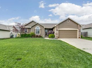 2482 N Rutgers Ct, Wichita, KS 67205