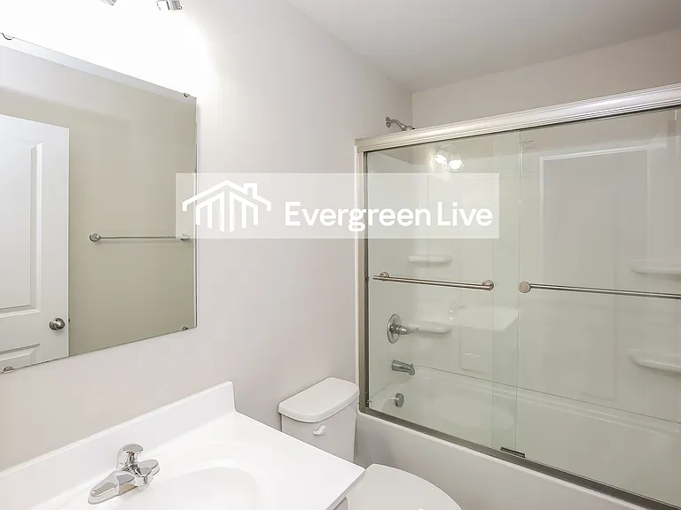 2450 Willow Pond Ln SE — Photo 10