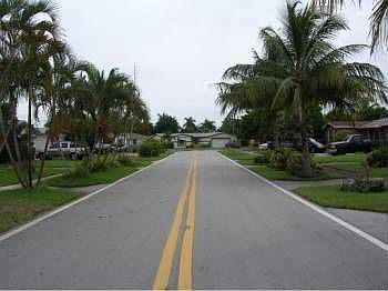 1st image of 2190 NW 32nd Ter