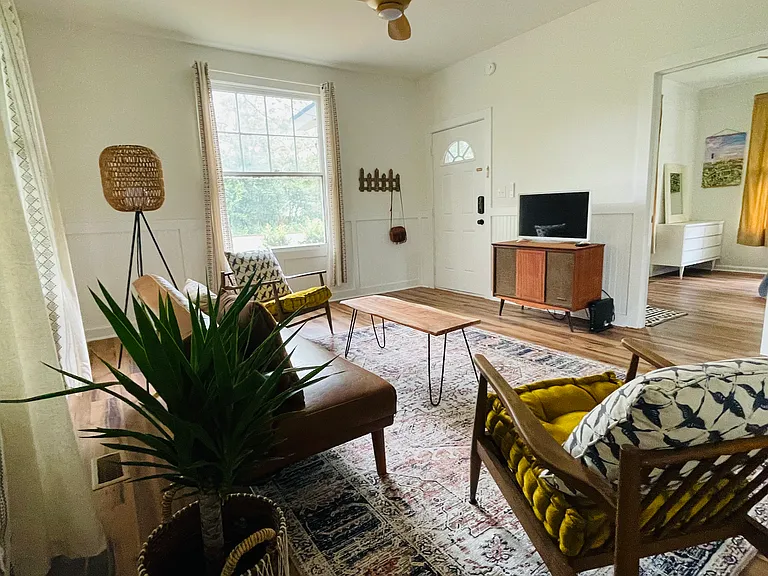 5018 Hyde Ave — Photo 26