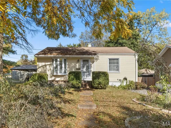 9451 Tennyson Ave, Saint Louis, MO 63114