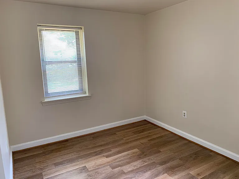 Arundel Park Apartments, LLC — Photo 7
