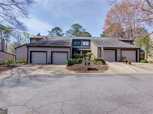5011 Gardenia Cir, Marietta, GA 30068