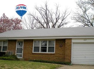 2307 Chris Dr, Manhattan, KS 66502