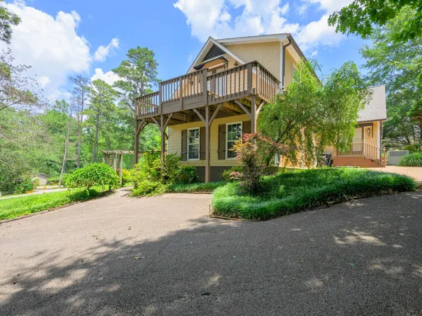 685 River Cliff Ln, Counce, TN 38326