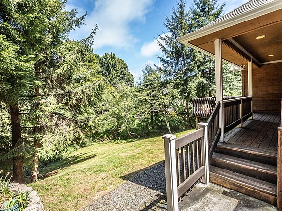 5th image of 4093 Hartman Ln