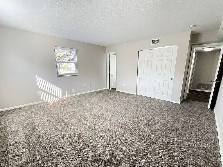 Revere Village Apartments — Photo 101