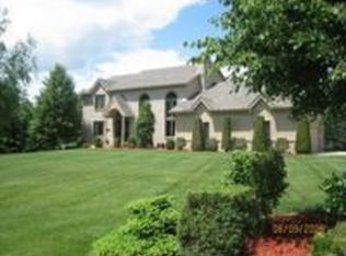 5310 Ridge Trl N, Clarkston, MI 48348