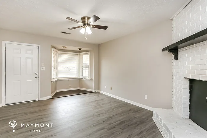 3 bed, 3.0 bath, 1253 sqft, $1,845 — Photo 3