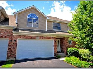 790 N Augustus Ct, Palatine, IL 60067