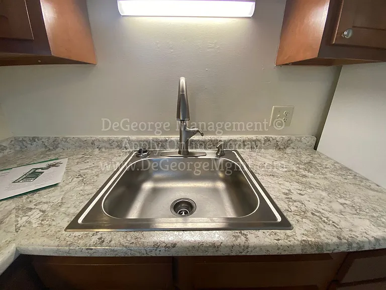 Walworth Garden Apartments — Photo 24