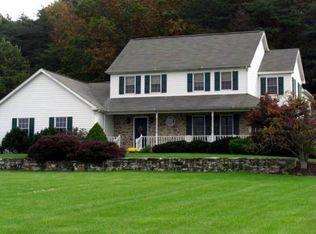 2073 Mummasburg Rd, Gettysburg, PA 17325