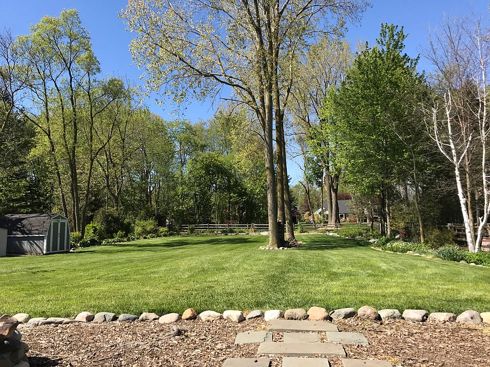 2nd image of 8959 Millis Rd