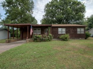63 Bryan St, Pryor, OK 74361