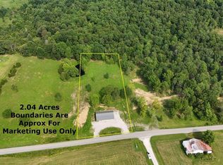 3 Wax Rd, Clarkson, KY 42726