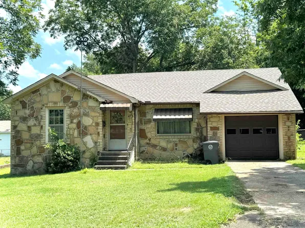 308 N Olive St, Searcy, AR 72143