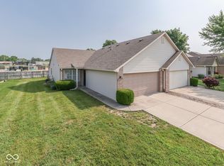 824 Ashton Parke Dr, Greenwood, IN 46143