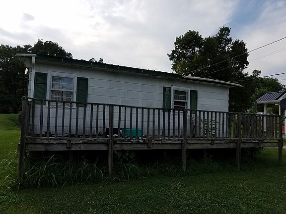 3rd image of 1018 N Jefferson St