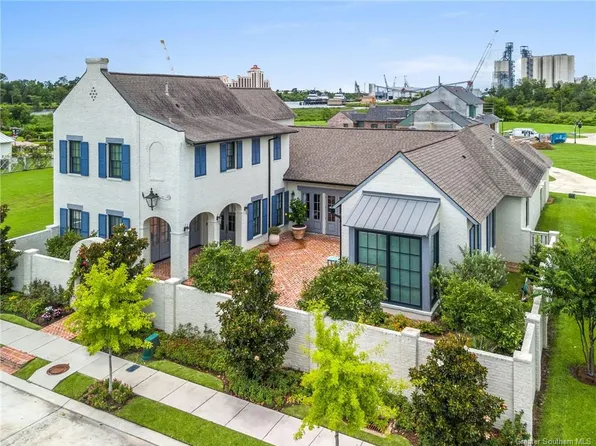 2445 Burton Dr, Lake Charles, LA 70601