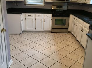 958 Hawkview Dr, Cordova, TN 38018