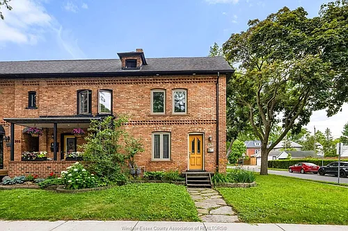 803 Monmouth Rd Photo 1