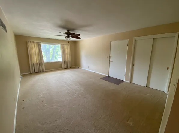 5525 34th Ave #1-6, Moline, IL 61265