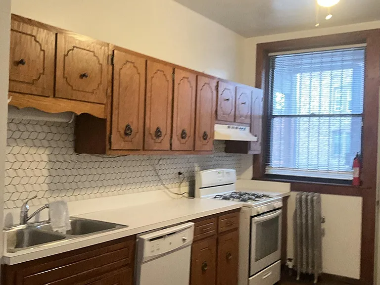 5141 S Ellis Ave #2 — Photo 6
