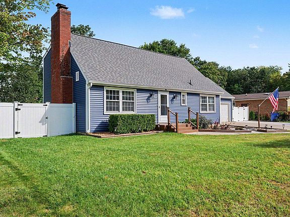 2nd image of 1308 Dilloway Dr