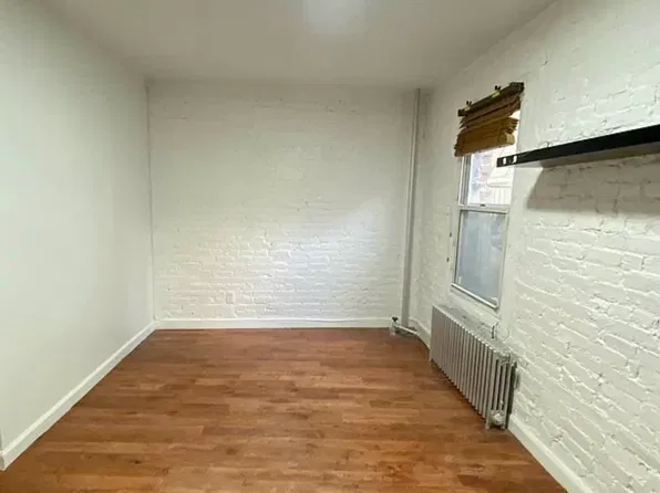 251 Elizabeth Street #5, photo 3