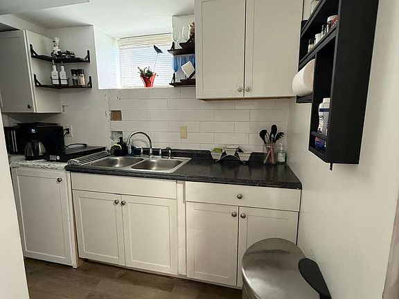 3rd image of 3 Perth St