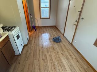 340 S Capitol St APT 1D, Pekin, IL