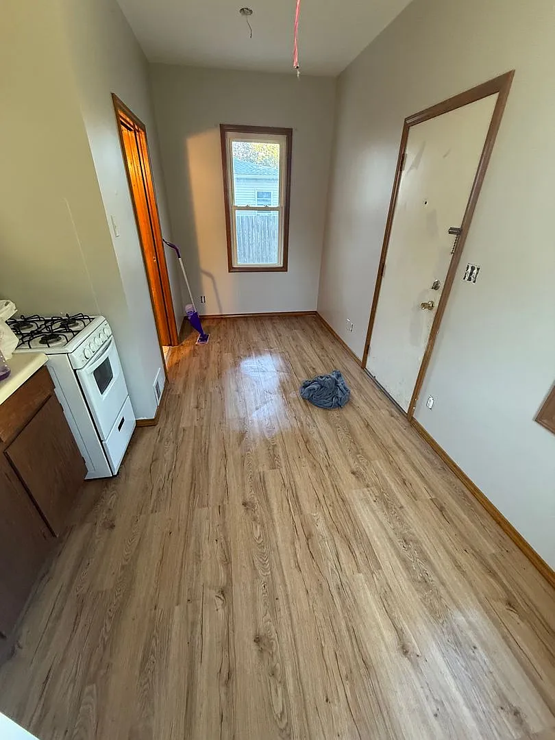 340 S Capitol St APT 1D photo 1