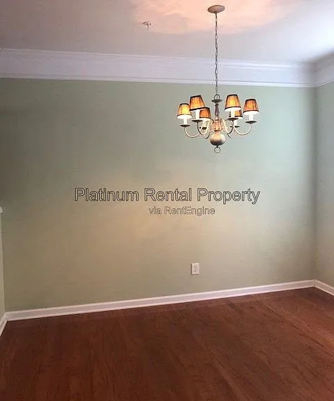 221 Balaban Cir — Photo 8
