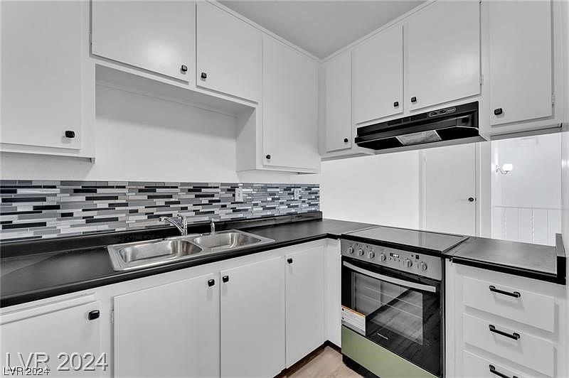 1st image of 1321 Lorilyn Ave Unit 4