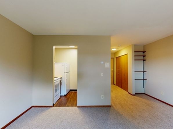 302 Grand Canyon Dr #212