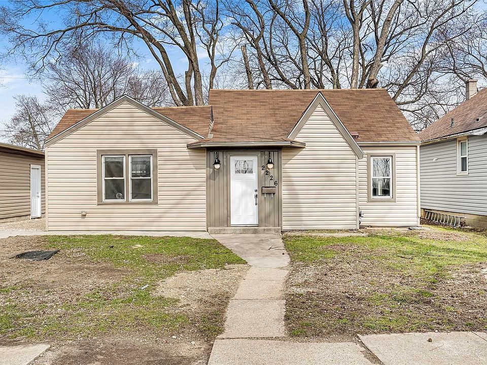 1st image of 2226 Janette Ave