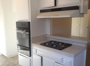 821 Decatur Ave, Ventura, CA 93004