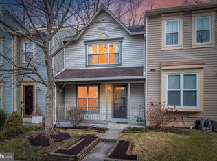 17 Kinsman View Cir, Silver Spring, MD 20901