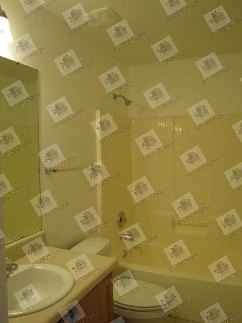 3 bed, 2.0 bath, 1278 sqft, $1,500 — Photo 3