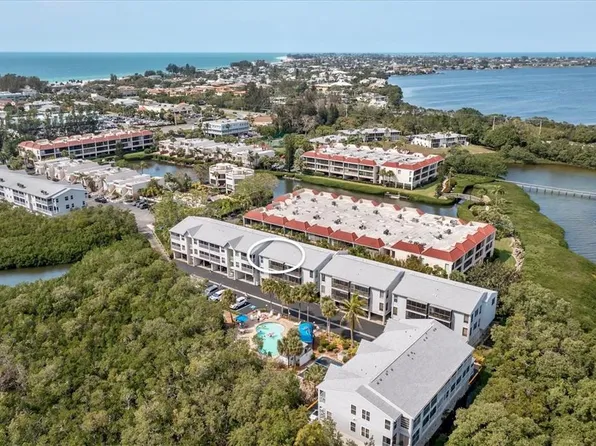 3601 E Bay Dr Unit 206, Holmes Beach, FL 34217