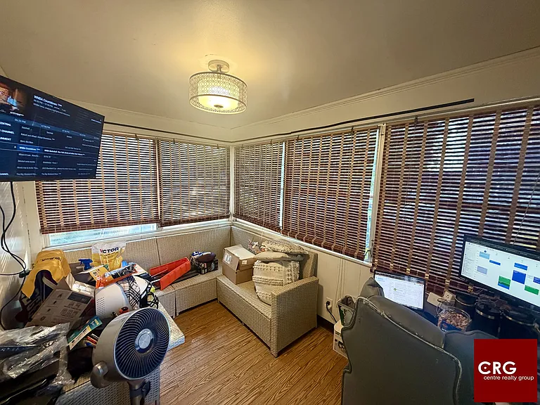 4 Elgin Ct #4 — Photo 14