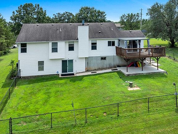 5th image of 4447 Liberty Meadows Rd