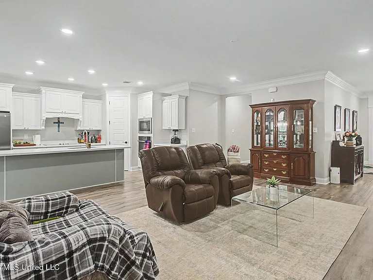 16821 W Landon Green Dr — Photo 10
