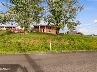 204 Cherokee Trl, Seymour, TN 37865